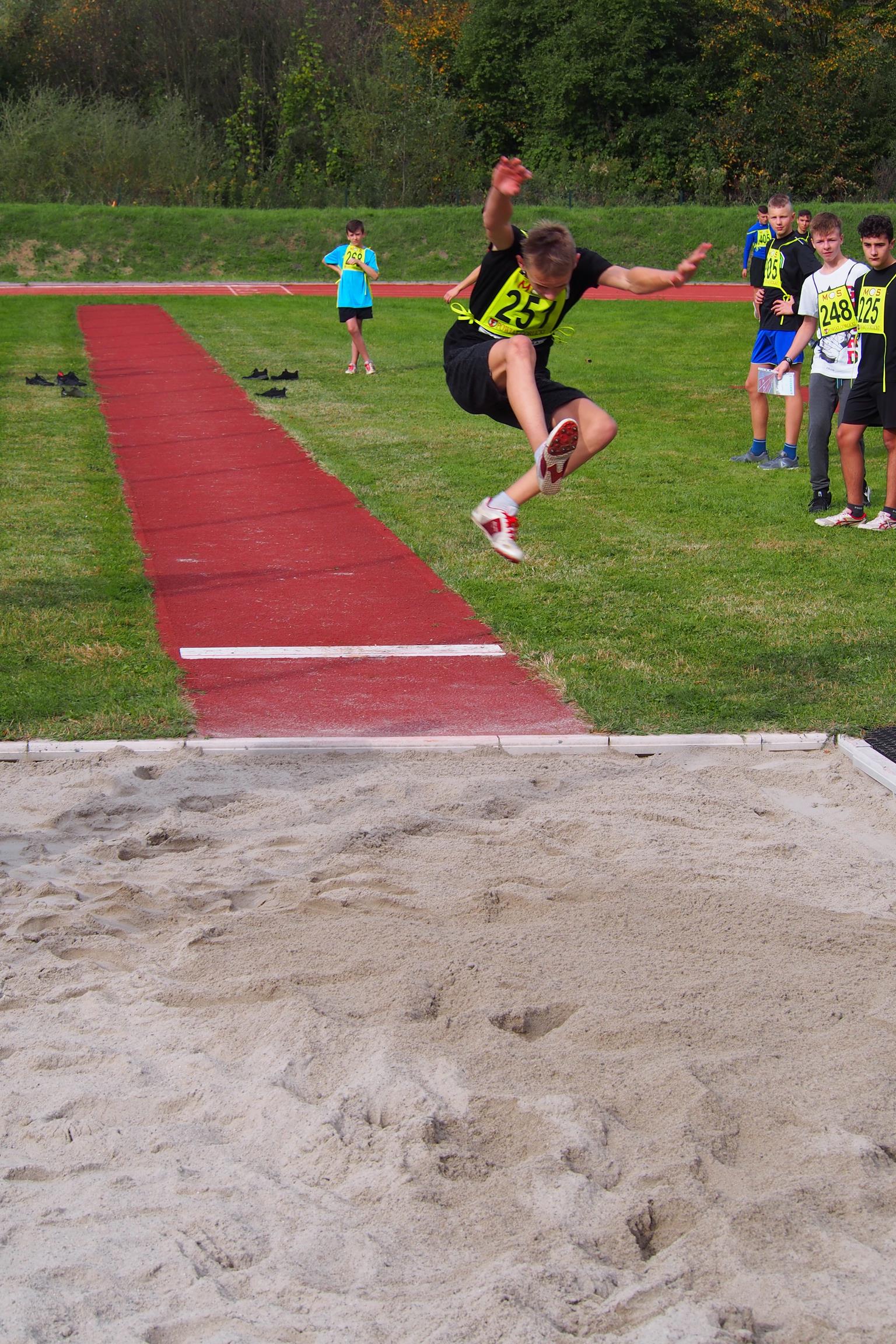 POWIATOWE IGRZYSKA MŁODZIEŻY SZKOLNEJ - INDYWIDUALNA LEKKA ATLETYKA